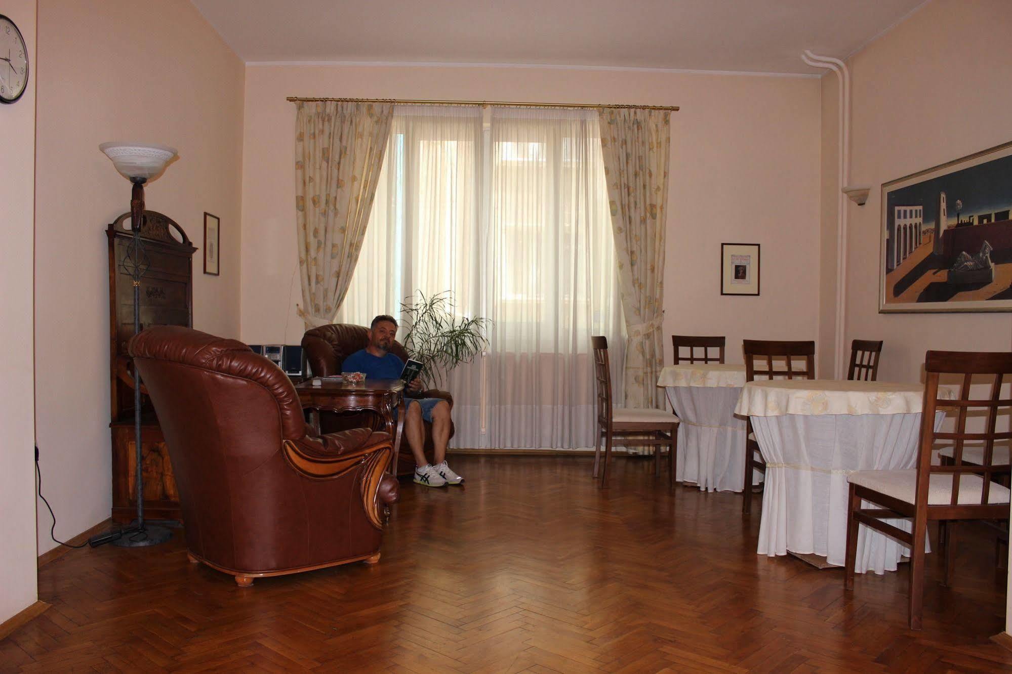 Casa Ferrari Bed & Breakfast Sofya Dış mekan fotoğraf