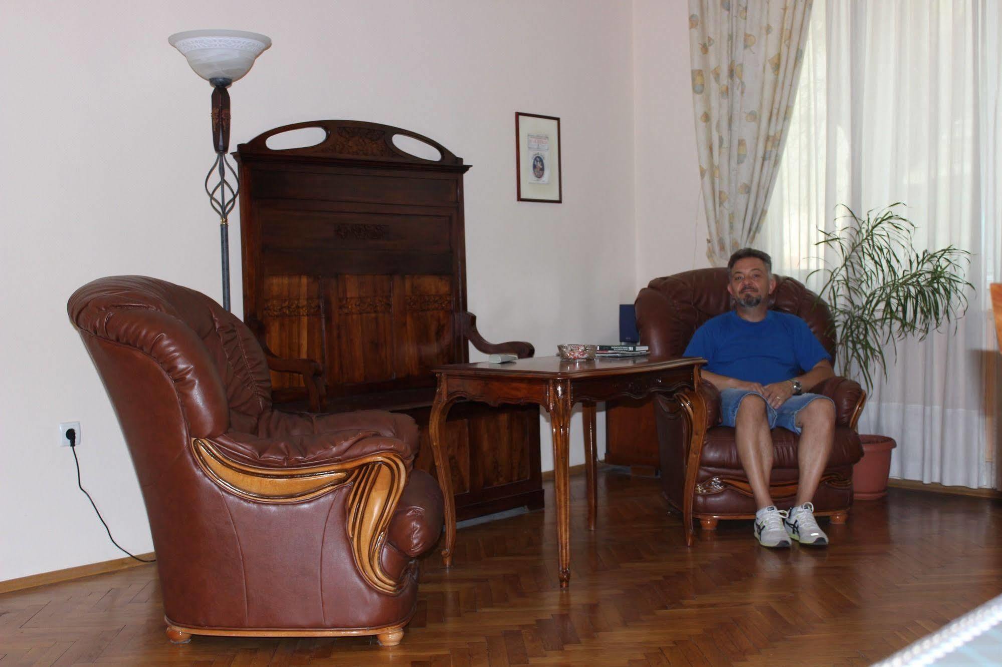 Casa Ferrari Bed & Breakfast Sofya Dış mekan fotoğraf