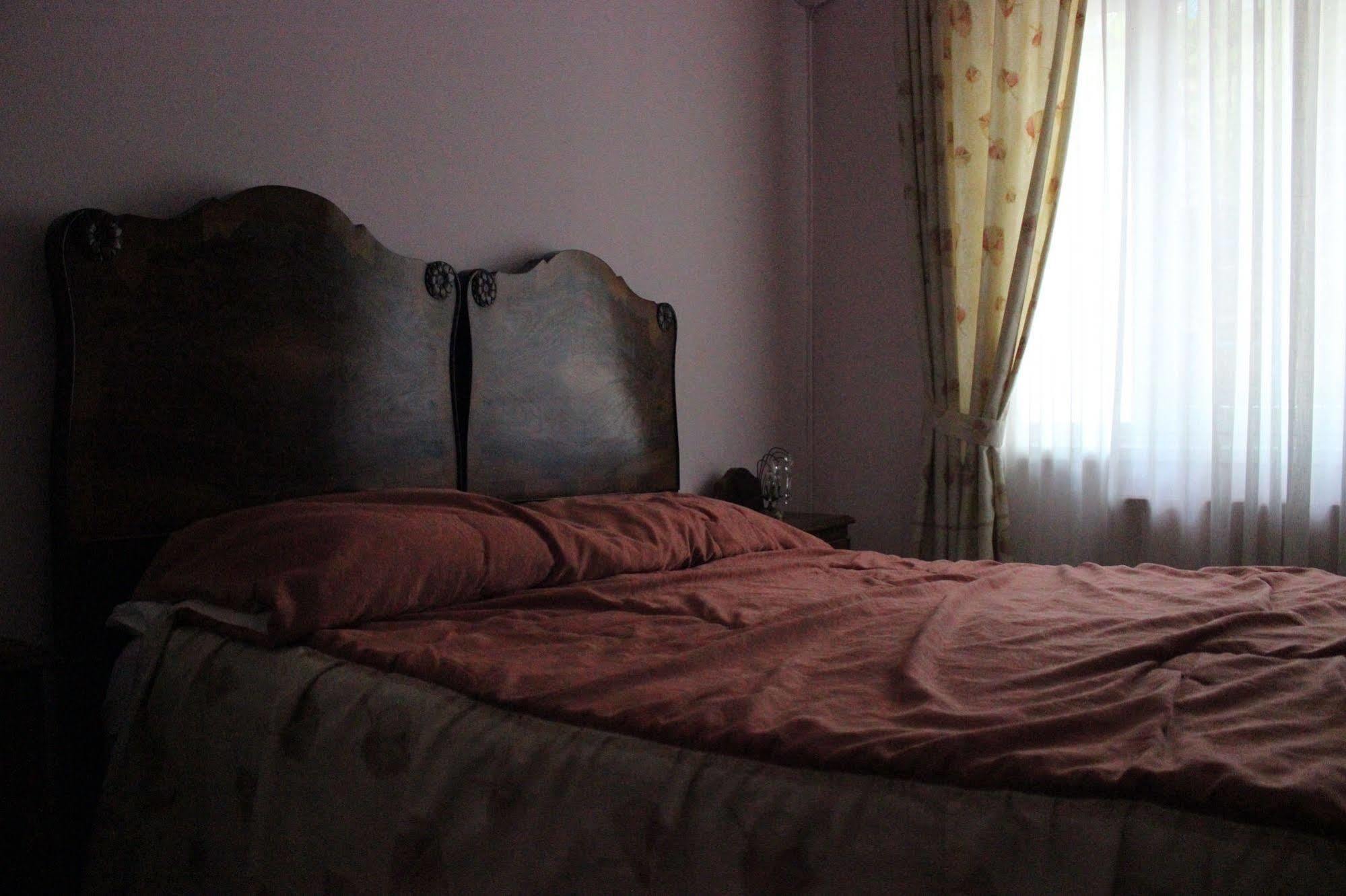 Casa Ferrari Bed & Breakfast Sofya Dış mekan fotoğraf